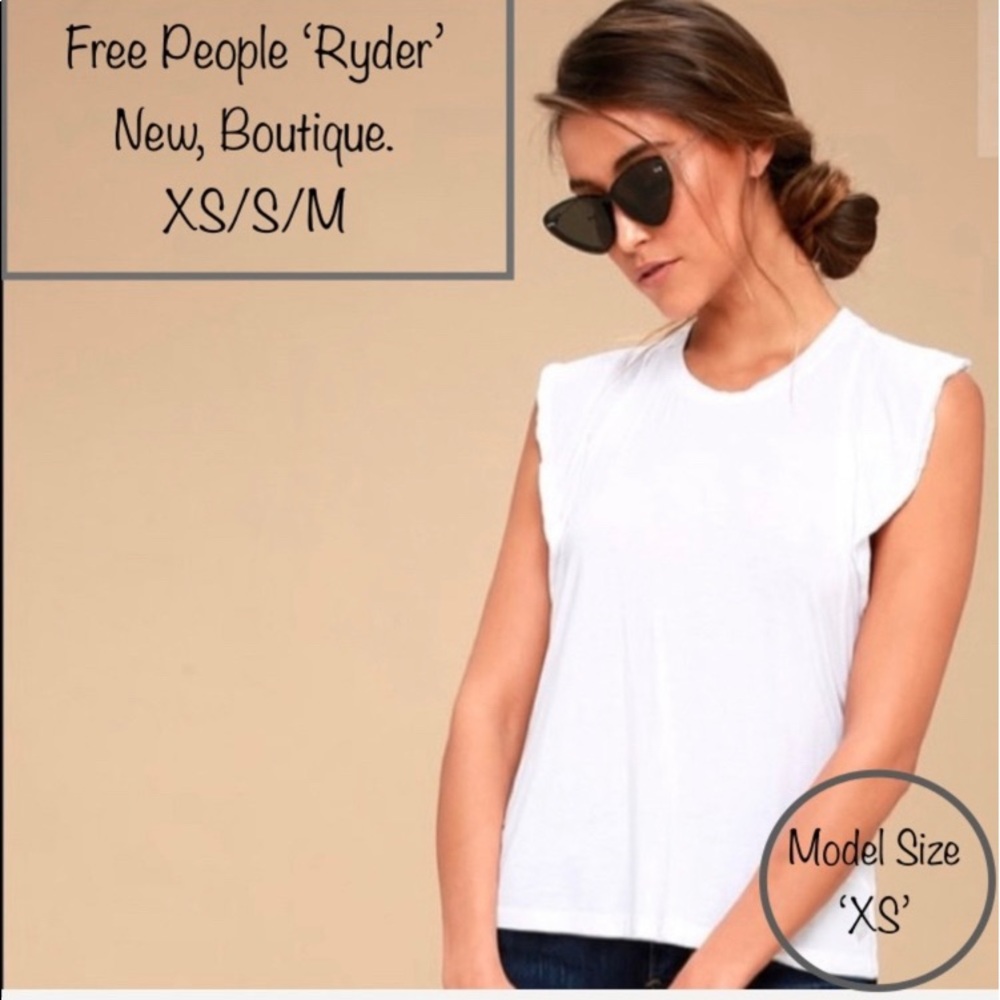 “New In” Free People Catalog. - Picture 3 of 16
